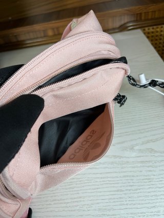 Riñonera Adidas Rosa 14x34cm (A estrenar)