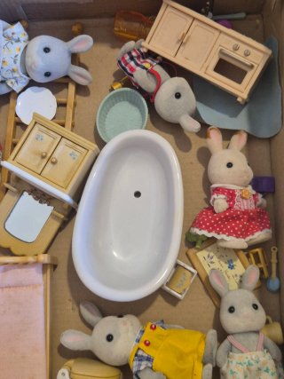 Sylvanian Families box