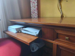 Escritorio madera 5 cajones clásico