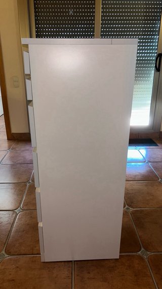 Comodini con 3 e 6 cassetti + portagioie