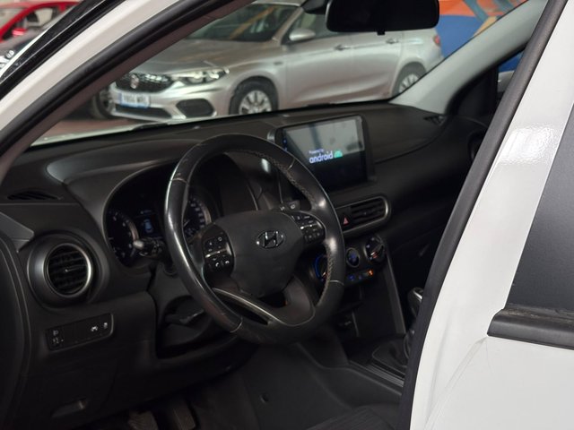Hyundai Kona 1.0 TGDi Tecno 4x2