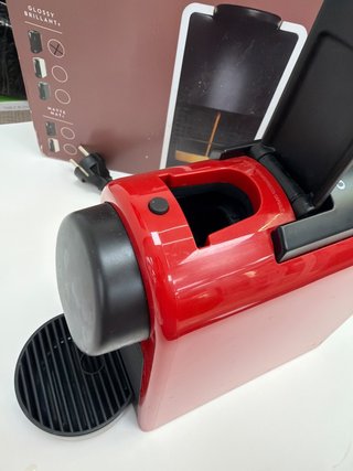 Cafetera Capsulas DeLonghi Nespresso Krups Roja