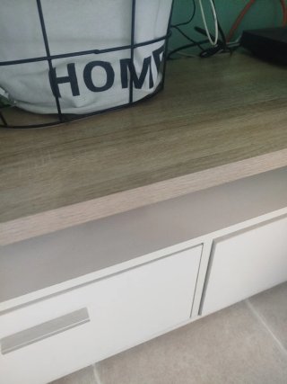 Mueble TV madera y blanco