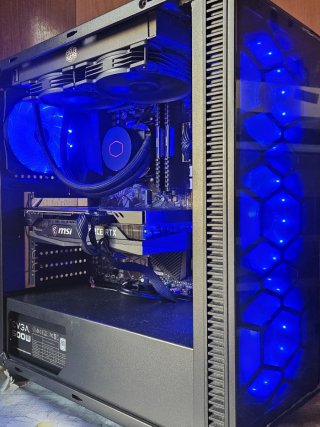 RTX 3060 - RAM 32 GB - Ryzen 5