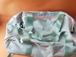 Bolsa Deporte Outplea 40L Compartimento Zapatos