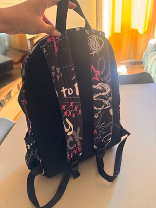 Zaino Seven ragazza tre zip porta borraccia