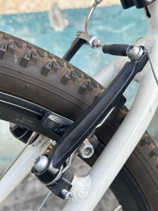 Bicicleta E-motion Mega