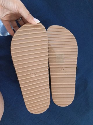 Sandalias de cuña negras