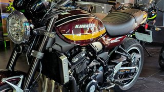 Kawasaki Z900 RS A2