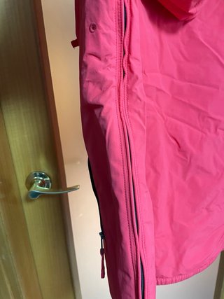 Chaqueta Napapijri Roja Talla L nueva