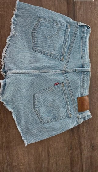 Short Levi's donna vita alta