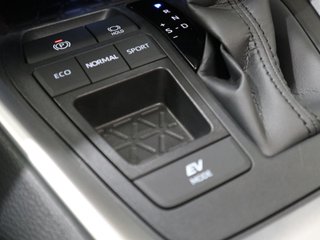 Toyota Rav4 2.5l 220H Luxury