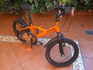 Bicicleta infantil Btwin naranja