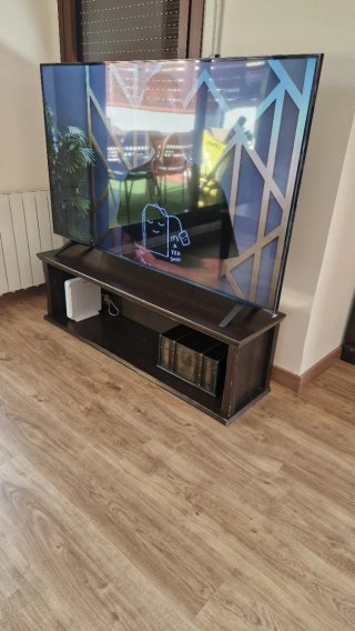 Muebles de comedor de madera oscura