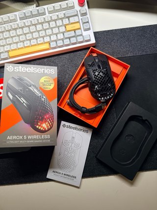 SteelSeries Aerox 5 Wireless Mouse RGB 18K