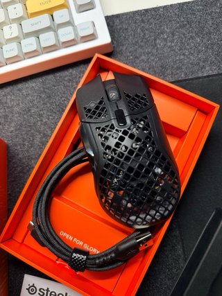 SteelSeries Aerox 5 Wireless Mouse RGB 18K