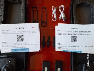 2 Droni E88 con 4 batterie