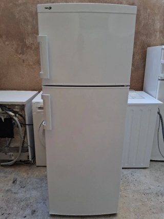 Nevera blanca Salvad