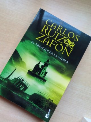 Libro: El príncipe de la niebla Carlos Ruiz Zafón