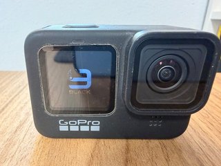 GoPro Hero 9 Black + Custodia e Accessori