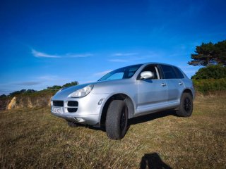 Porsche Cayenne 2005