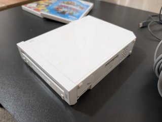 Nintendo Wii + Balance Board + Giochi + accessori