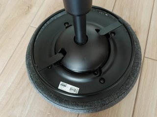 Taburete IKEA LIDKULLEN negro