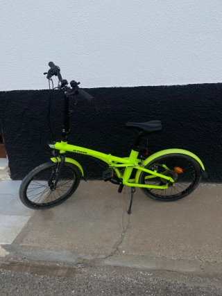Bicicleta plegable verde B'TWIN