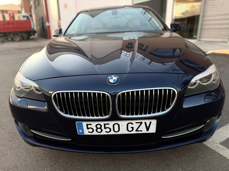 BMW Serie 5 2010, foto 4