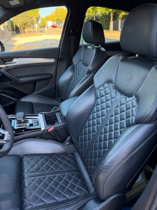 Audi SQ5 2022