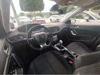 Peugeot 308 2015