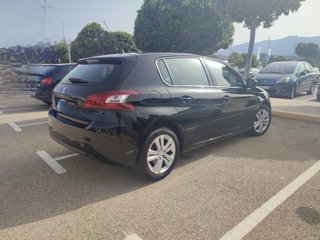 Peugeot 308 2015