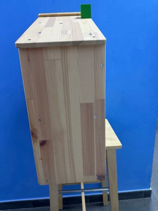 Casita de madera / Estantería