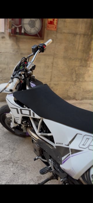 Husqvarna 701 SM