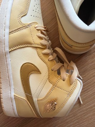 Nike Jordan 1 Mid Talla 40