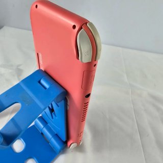 Nintendo Switch Lite Corallo