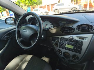 Ford Focus 2003