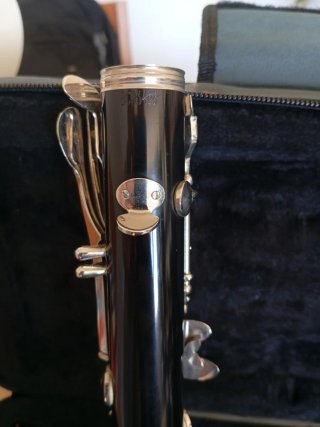 Clarinete J.Michael con accesorios