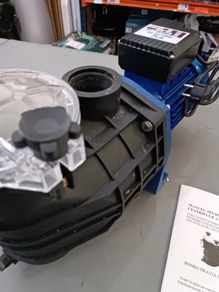 Bomba Filtración Bravia 1.5 HP Trifásica