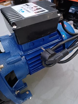 Bomba Filtración Bravia 1.5 HP Trifásica