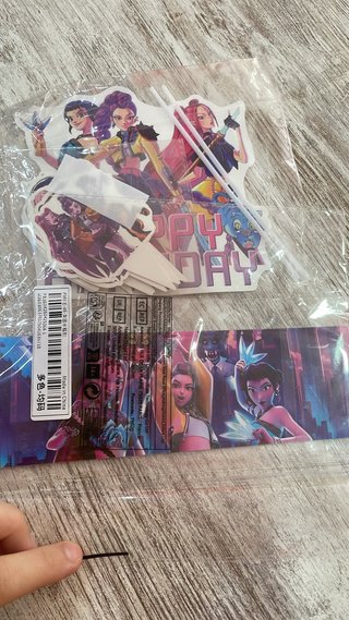 Cajas y bolsitas K-pop