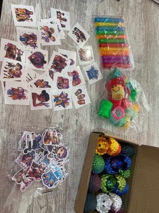Cajas y bolsitas K-pop