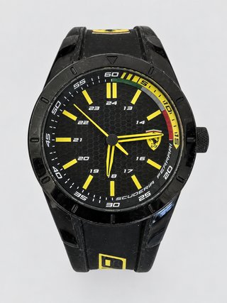 Reloj Ferrari Sport Negro y Amarillo