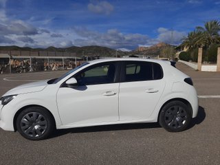 Peugeot 208  1.5 HDI 2020
