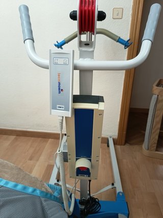 Grúa Powerlift movilidad reducida