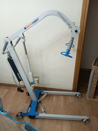Grúa Powerlift movilidad reducida