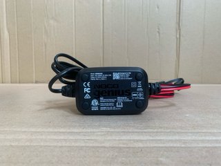 Cargador Bateria Noco Genius 2 6V y 12V 2A
