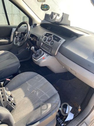 Despiece completo Renault scenic 2