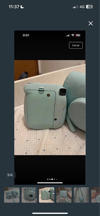 Cámara Instax Mini 9 con funda