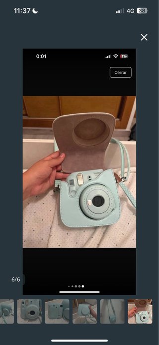 Cámara Instax Mini 9 con funda